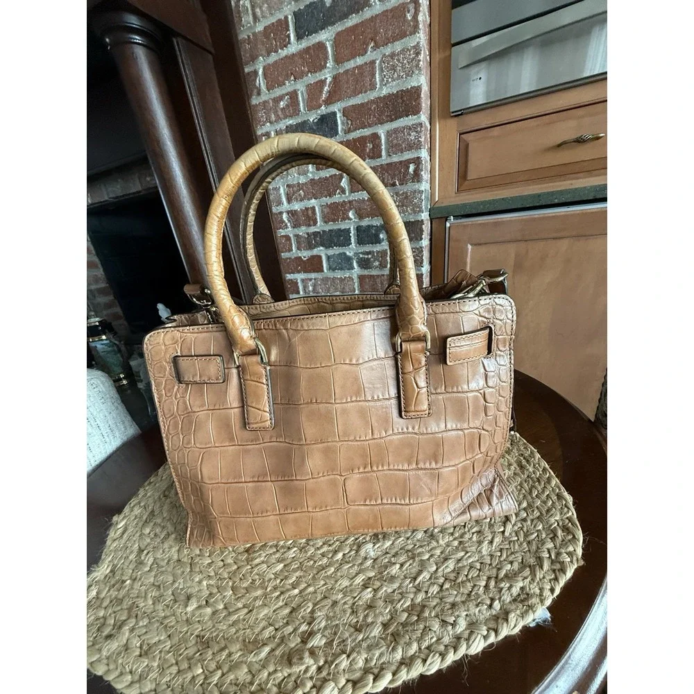MICHAEL‎ MICHAEL KORS DILLON EW SATCHEL Embossed leather BAG